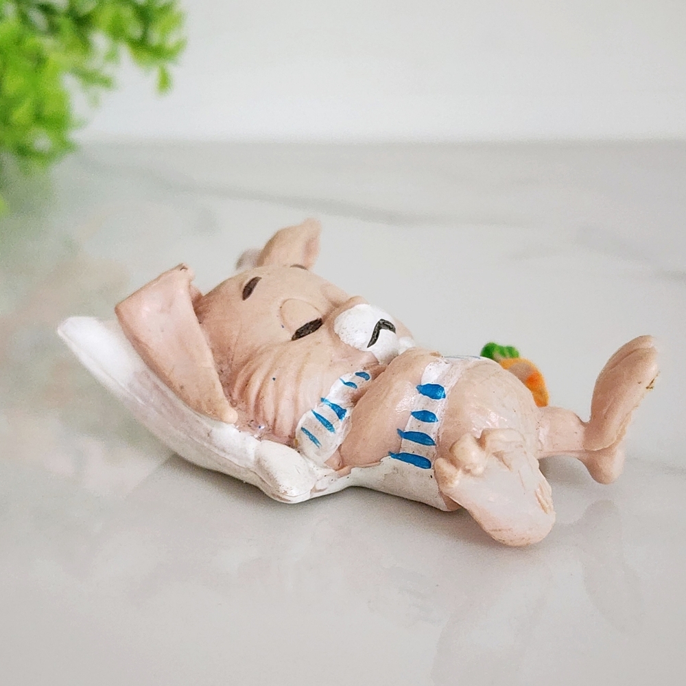 🥕🐰💙 RARE Vintage Hong Kong Sleeping Bunny Figurine Rabbit Collectible Pajama
